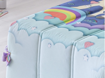 Edredón Unicornio de Caraz con lazos