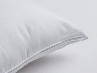 Almohada desenfundable Titán
