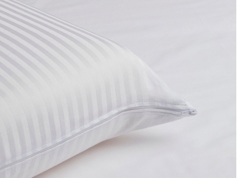 Almohada desenfundable viscoelástica con funda de bambú