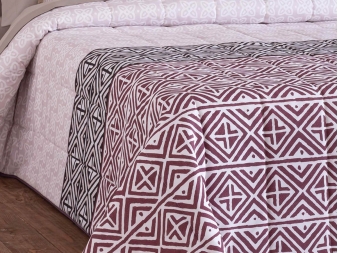 Cobertor étnico para verano Mijas rosa