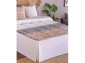 Colcha de Invierno con volante Mijas beige