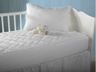 Cubrecolchón Cuna Antialérgico Impermeable de Pikolin