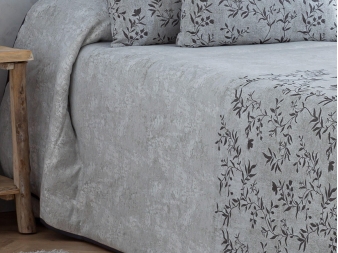 Cubrecamas para primavera y otoño jacquard Ceuta gris