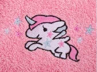 Albornoz para Niña con Unicornio Bordado