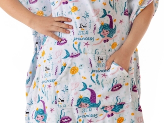 Poncho Infantil Sirenitas con Bolsillo de Dhestia Home