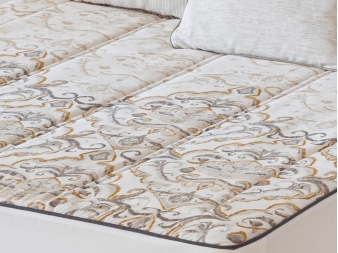 Colcha con Volante Perimetral para Verano Logroño color beige