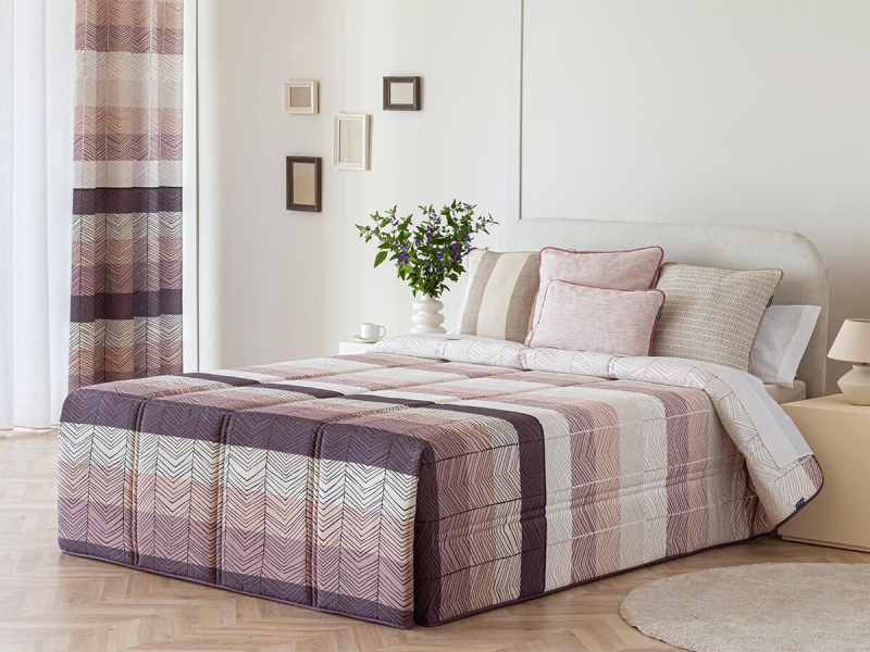 Comforter Confecciones Paula Dover nude