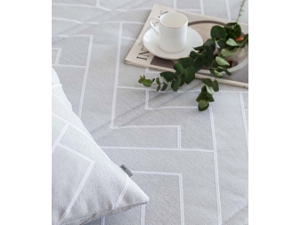 Comforter jacquard Camelia C01 con diseño espiga zig zag