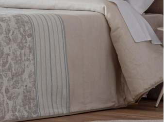 Cubrecamas Jacquard Huesca beige para entretiempo