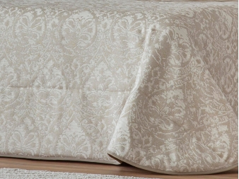 Edredón Térmico de Borreguito Lorca beige