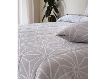 Edredón Térmico Júcar beige de Confecciones Paula