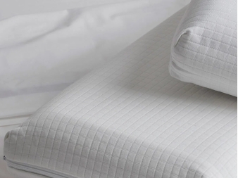 Almohada Viscoblue con efecto masaje Velfont
