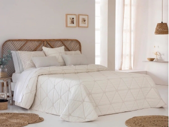 Colcha Reversible Piqué Geox JVR beige