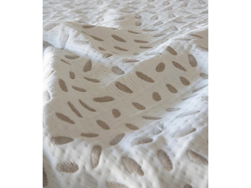 Tela Mikonos de Tejidos JVR. Piqué jacquard beige