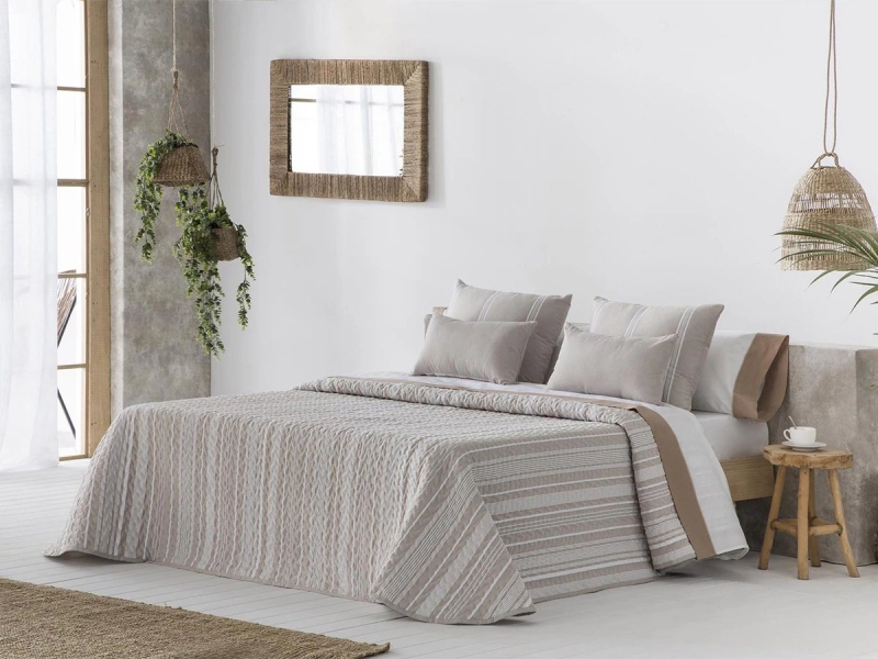 Colcha Boutí Soller de Tejidos JVR beige
