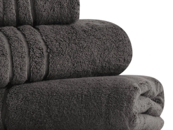 Set de Toallas de Baño de 600gr de Don Algodón gris 23