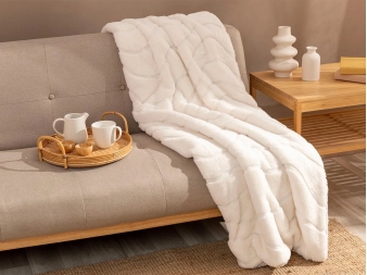 Manta Pie de Cama Sibila de Don Algodón crema