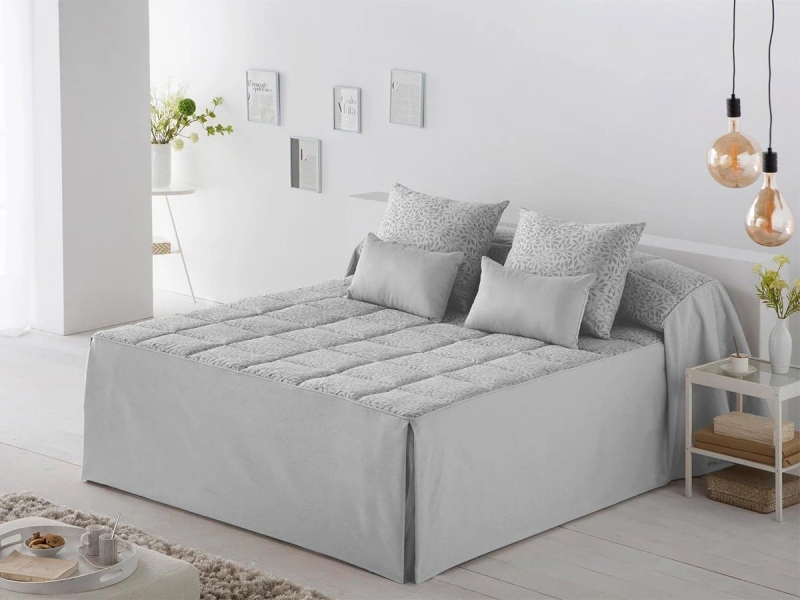Colcha Edredón Ferrara gris jacquard JVR