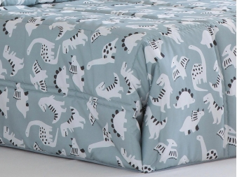 Detalle acolchado y estampado de dinosaurios Jurasic