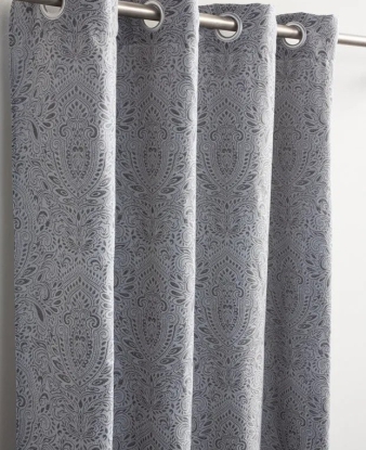 Cortina Rute gris jacquard cachemir con ojales