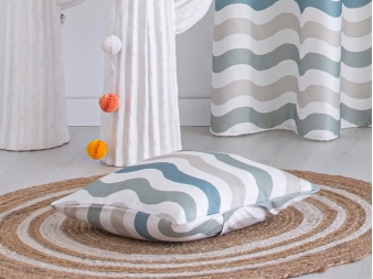 Funda de cojín Dunas turquesa con ondas – ambiente infantil