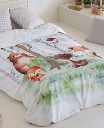 Dúo Nórdico Forest 2P Confecciones Paula en cama infantil