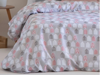 Dúo Nórdico House detalle estampado casitas gris rosa
