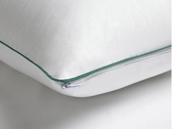 Almohada Antialérgenos Velfont sobre cama
