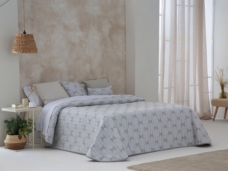 colcha verano zubia beige ligera jacquard confecciones paula