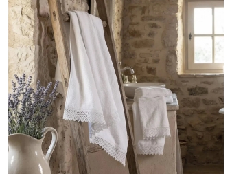 juego de toallas crochet nata colgadas manterol