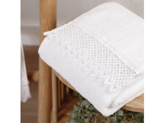 detalle encaje crochet toalla nata manterol