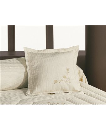 housse-coussin-mariola-brodee-canete