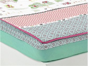 detalle saco nordico fantasy cremallera canete