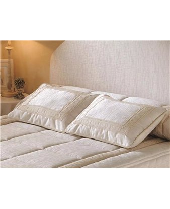 cojin jacquard con relleno rania de sesenta por cincuenta centimetros tejidos jvr