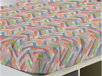 detalle estampado zigzag multicolor edredon ajustable svet canete
